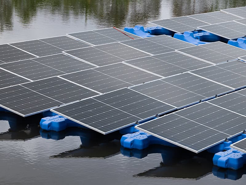 Sisteme montaj panouri fotovoltaice 5 Structuri Fotovoltaice Flotante